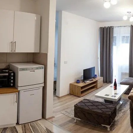 Aqua Lux Апартаменты *