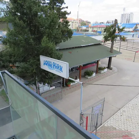 Aqua Lux * Ягодина